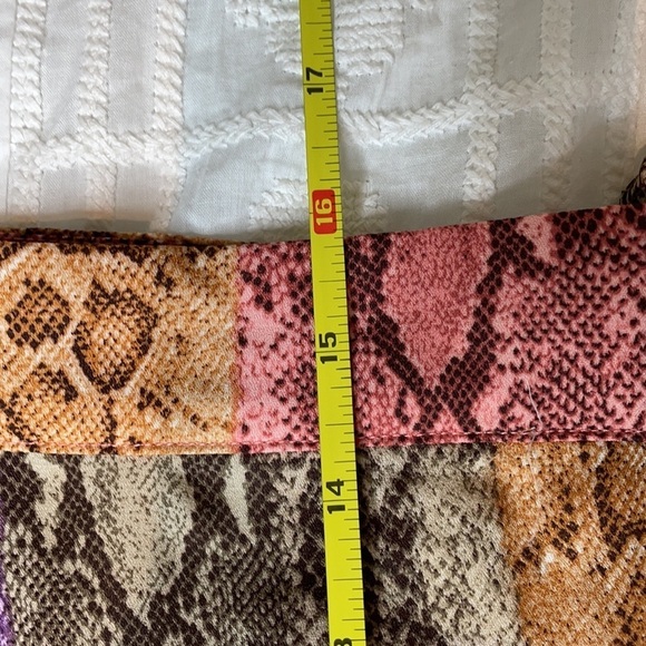 NWT HIATUS Snake Print Tank Top - Picture 15 of 15